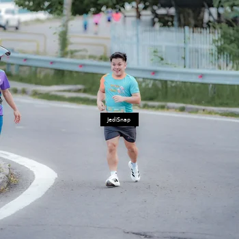 Runner Photo 8277606