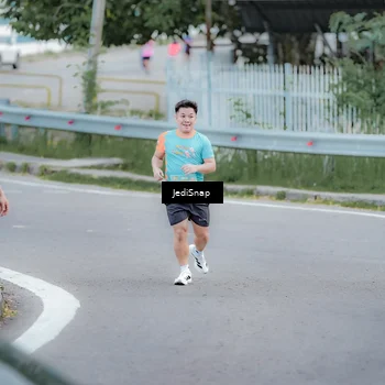 Runner Photo 8277625