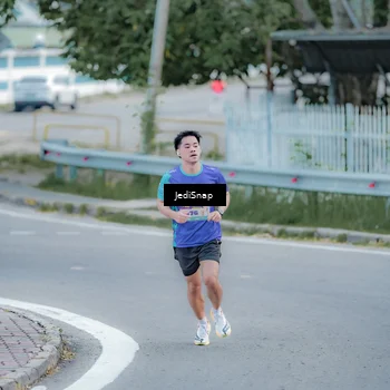 Runner Photo 8277629