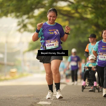 Runner Photo 8277636