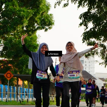 Runner Photo 8277686