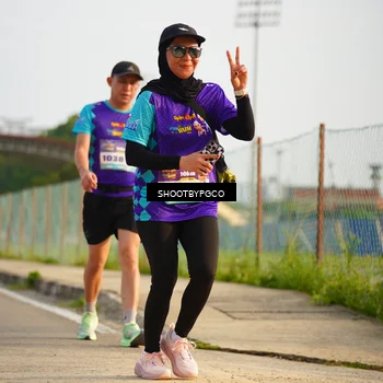 Runner Photo 8277688