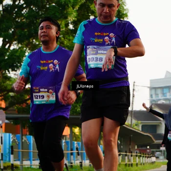 Runner Photo 8277736