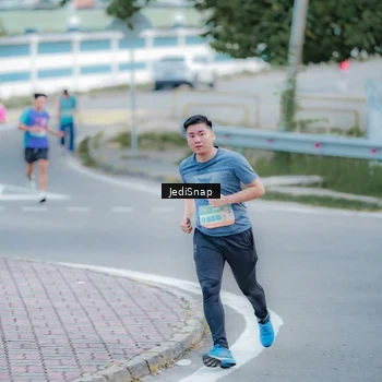 Runner Photo 8277744