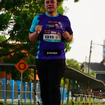 Runner Photo 8277766