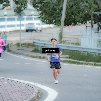 Runner Photo 8277772