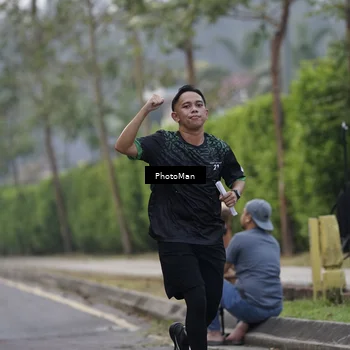 Runner Photo 8277803
