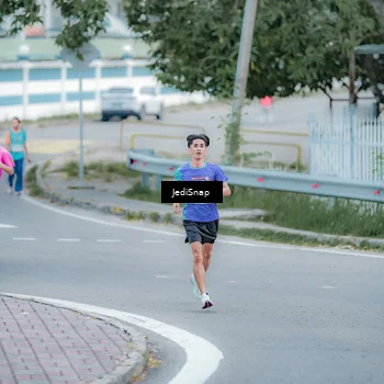 Runner Photo 8277805