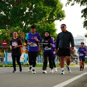 Runner Photo 8277842