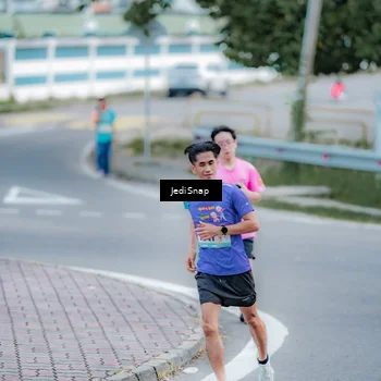 Runner Photo 8277845