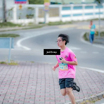 Runner Photo 8277860