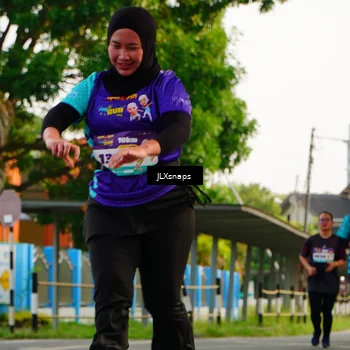 Runner Photo 8277878