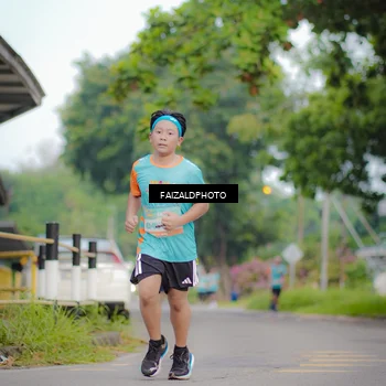 Runner Photo 8277881