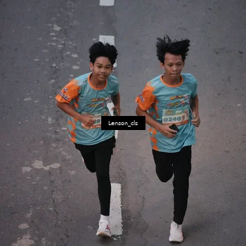 Runner Photo 8277890