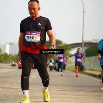 Runner Photo 8277892