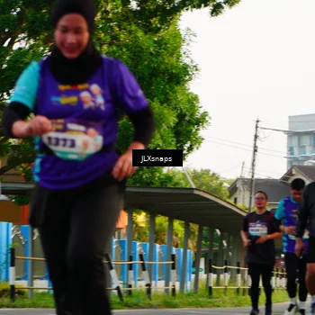 Runner Photo 8277903