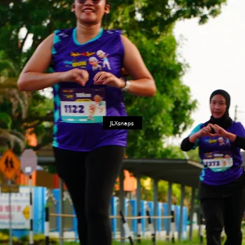 Runner Photo 8277916