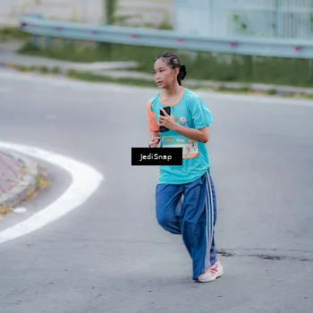 Runner Photo 8277929