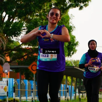 Runner Photo 8277937