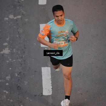 Runner Photo 8277944