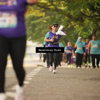 Runner Photo 8277959