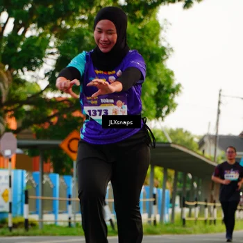Runner Photo 8277972