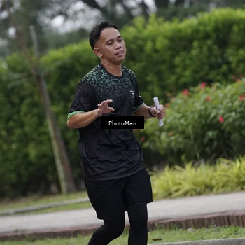 Runner Photo 8277975