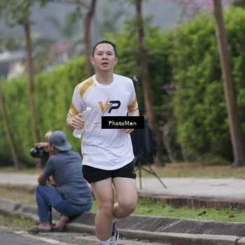 Runner Photo 8277994