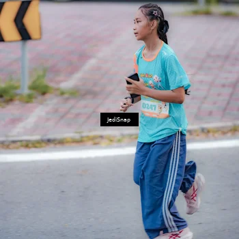 Runner Photo 8278025