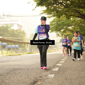Runner Photo 8278059