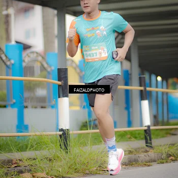 Runner Photo 8278079
