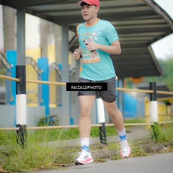Runner Photo 8278084