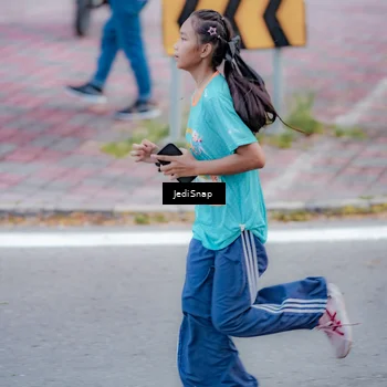 Runner Photo 8278097