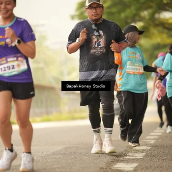 Runner Photo 8278115