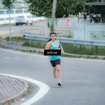 Runner Photo 8278161