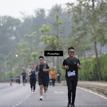 Runner Photo 8278240