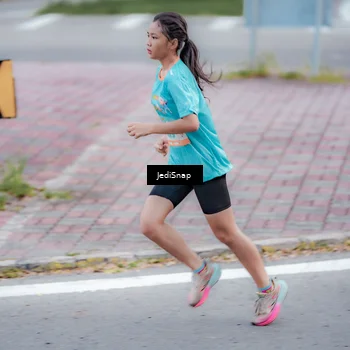 Runner Photo 8278248