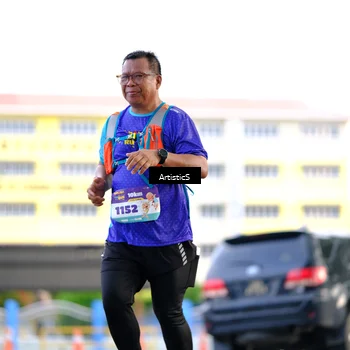 Runner Photo 8278254