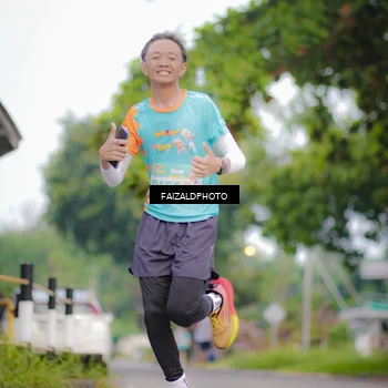 Runner Photo 8278274