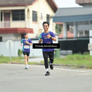 Runner Photo 8278281