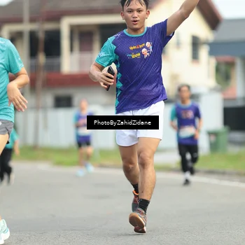 Runner Photo 8278300