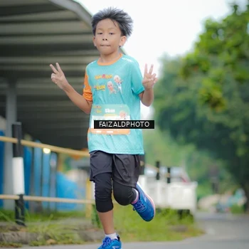 Runner Photo 8278311