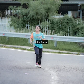 Runner Photo 8278314