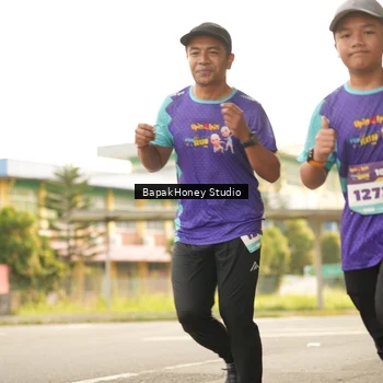 Runner Photo 8278333