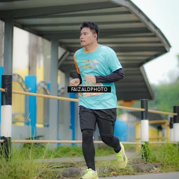 Runner Photo 8278353