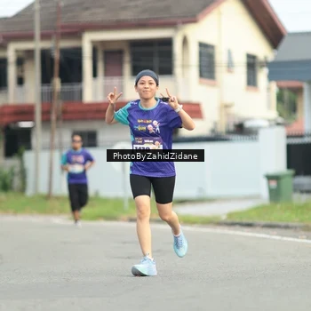 Runner Photo 8278368
