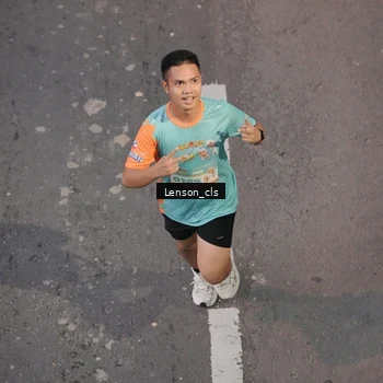 Runner Photo 8278404
