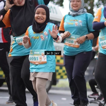 Runner Photo 8278410