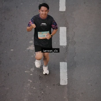 Runner Photo 8278416