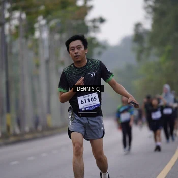 Runner Photo 8278418
